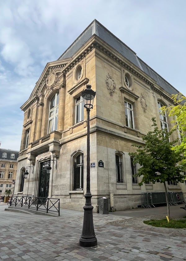 Mairie du 15ᵉ arrondissement de Paris 4