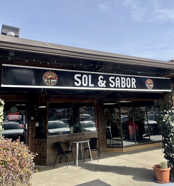 Sol and Sabor 1