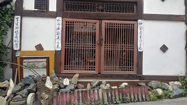 Samcheong-dong 4