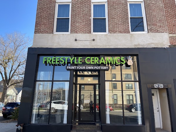 Freestyle Ceramics & Tufting (Bridgeport/Chinatown)