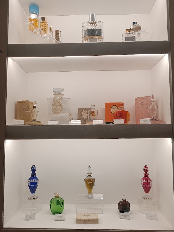 MUPE, Museo del Perfume 2