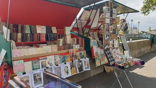 Bouquiniste Quais de Paris Henri Ichard - Achat/vente - Déplacement à domicile 2
