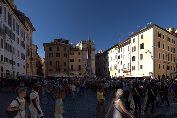 Piazza della Rotonda 5