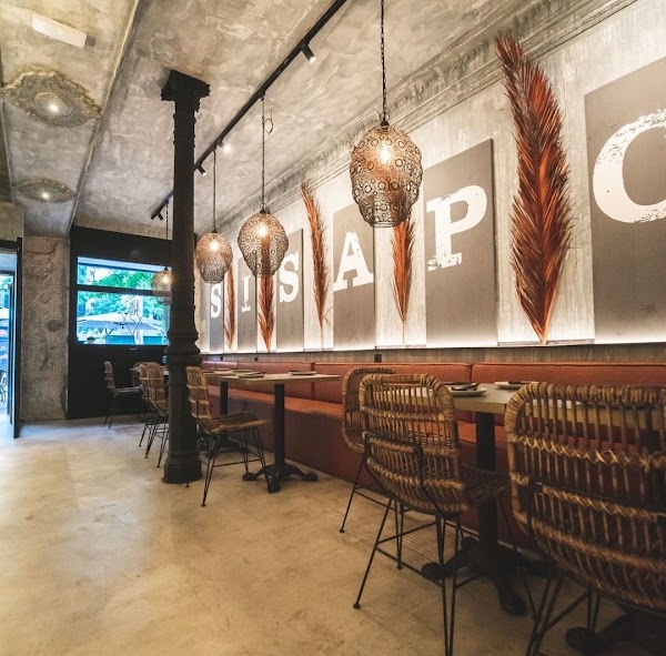 SISAPO Restaurant | Fusion Cuisine