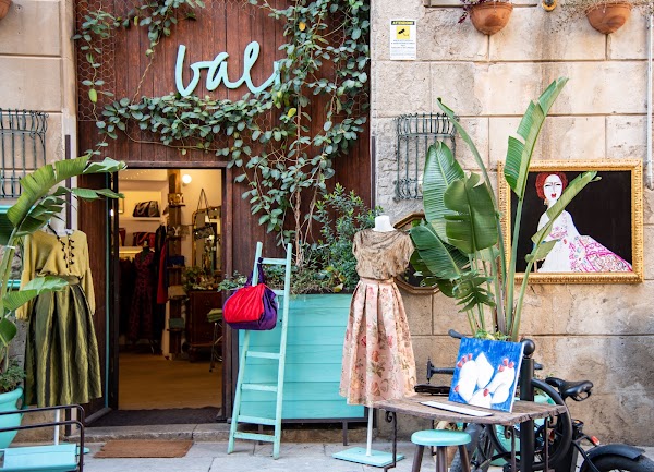Vali Boutique 1