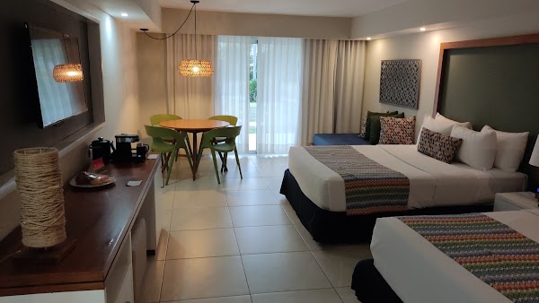 Playa Dorada Beach & Golf 5