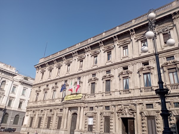 Statua di Leonardo da Vinci 5