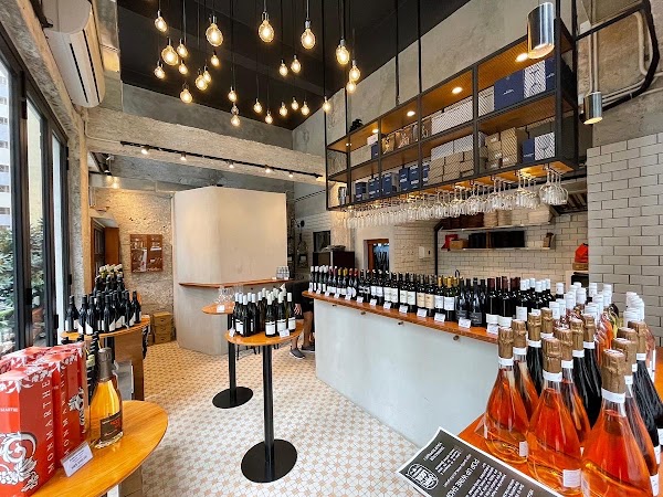 CORKS Wine & Bar - Sheung Wan