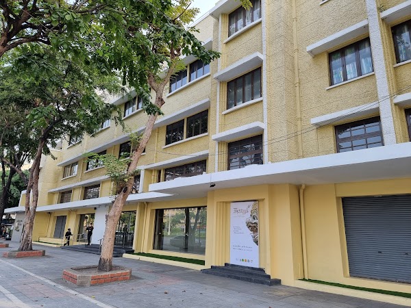 Ratchadamnoen Contemporary Art Center