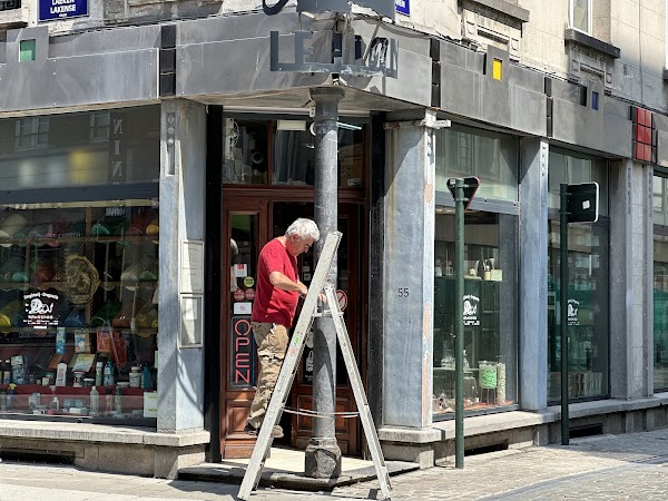 Le Lion Droguerie