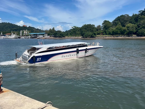 Office Bundhaya Speed Boat ( Branch Phuket ) 1