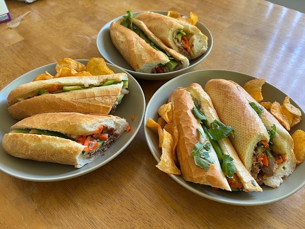 Banh Mi Saigon 5