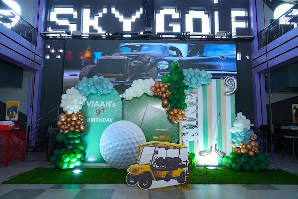 Skygolf Club & Kitchen