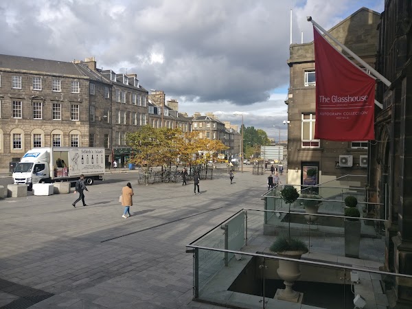 Edinburgh 26
