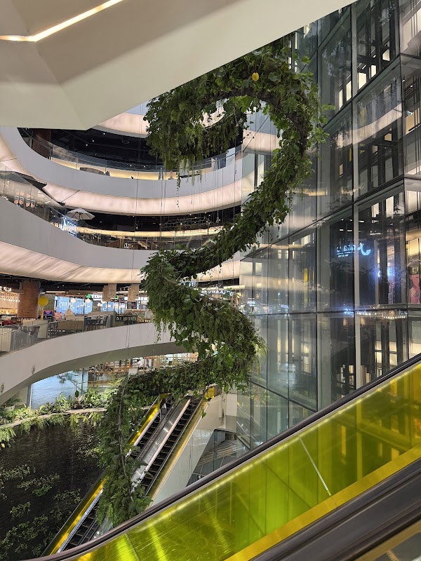Helix Sky Dining 4