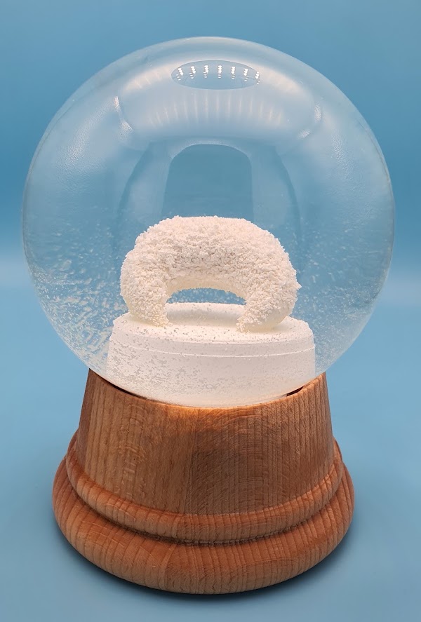 Original Vienna Snowglobe factory 2