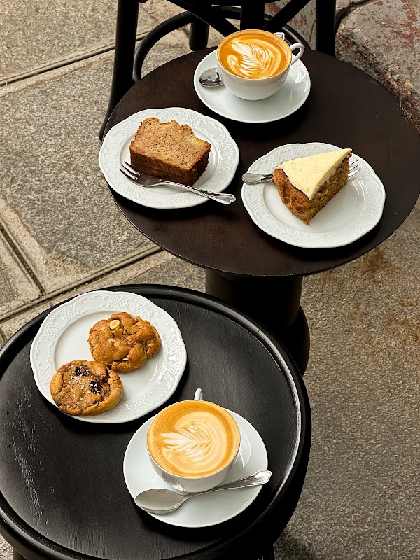 MERLO CAFÉ 4