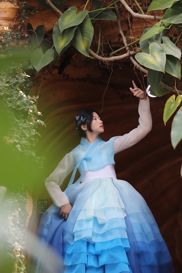 꽃길한복(kkotgilhanbok,花路韓服)