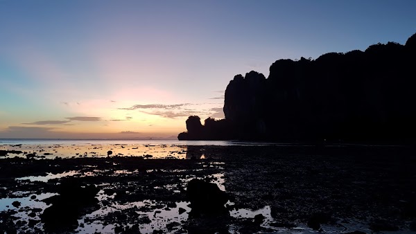 Tonsai Beach 2