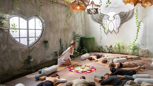 Heart Space Bali - Yin Yoga & Holistic Studio 1