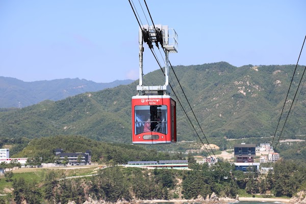 Samcheok Maritime Cable Car (Jangho Station)