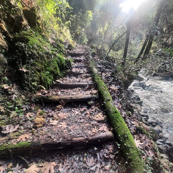 Sarakina Meskla Gorge 3