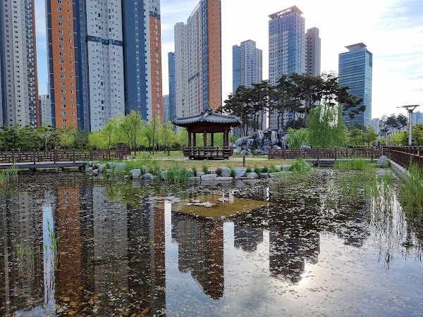 Global Park 1