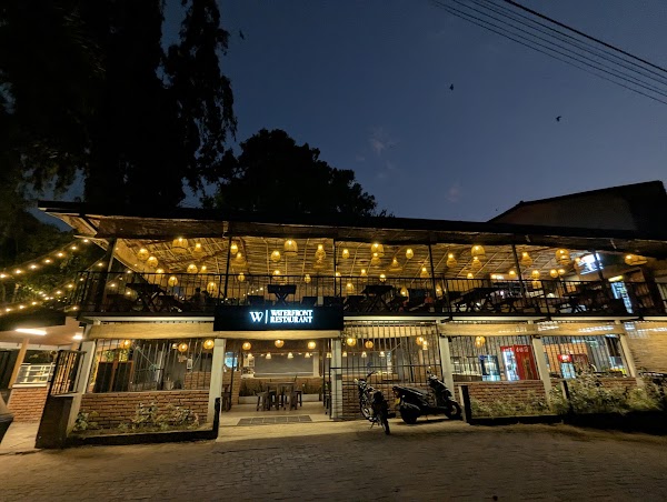 Waterfront Restaurant 3