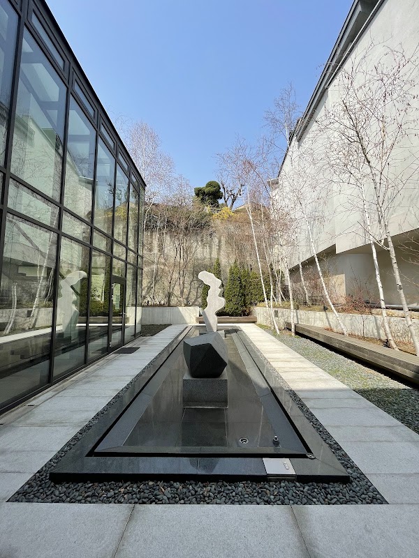 Kim Chong Yung Museum 3