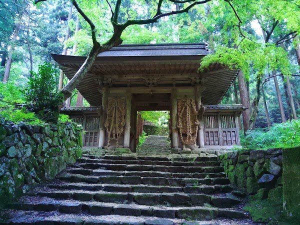 Hyakusaji Main Hall 5