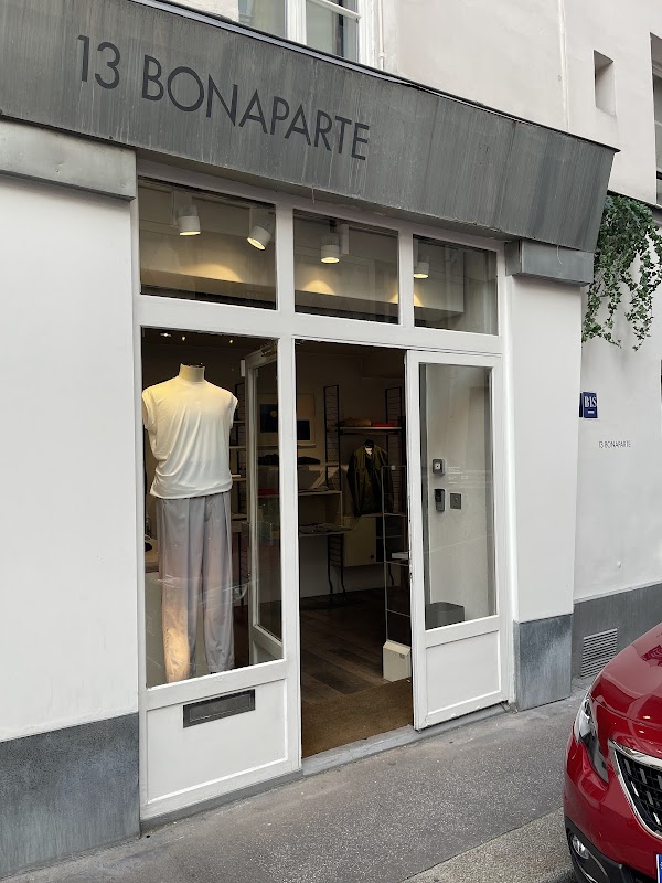 13 Bonaparte