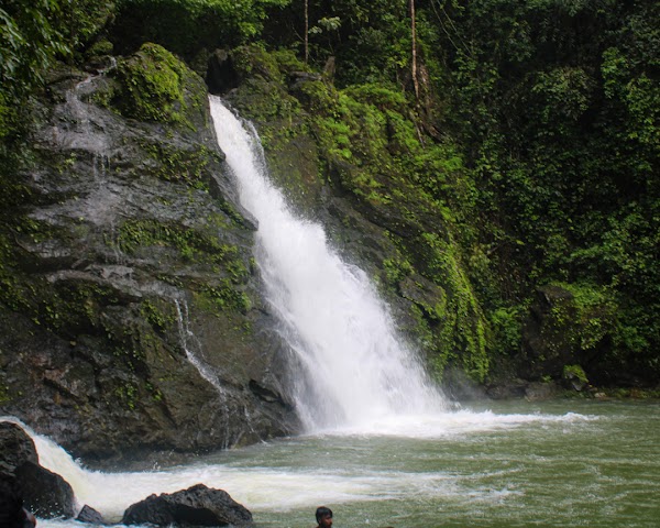 Jogigundi Falls 1