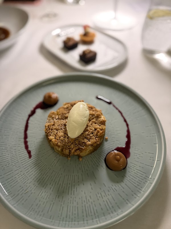 Catalina Restaurant 2