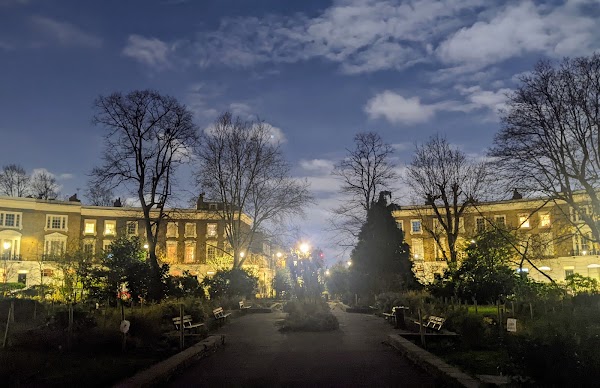 Thornhill Square