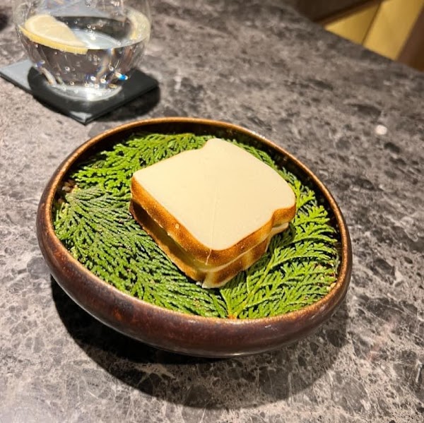 Hide Restaurant | Ritz Carlton Residences 4