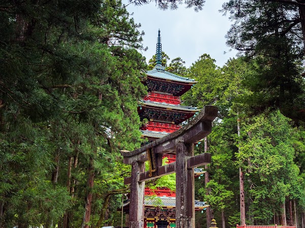 Gojū-no-tō (five-storied pagoda) 5