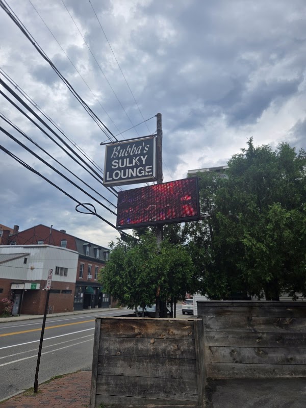 Bubba's Sulky Lounge 3