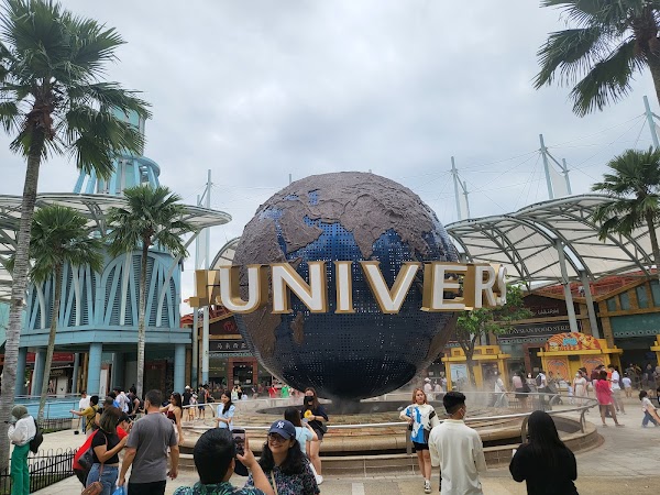 Universal Studios Singapore Rotating Globe
