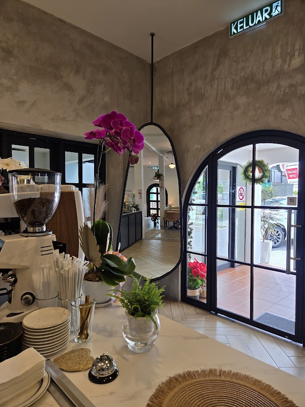 Le pain cafe