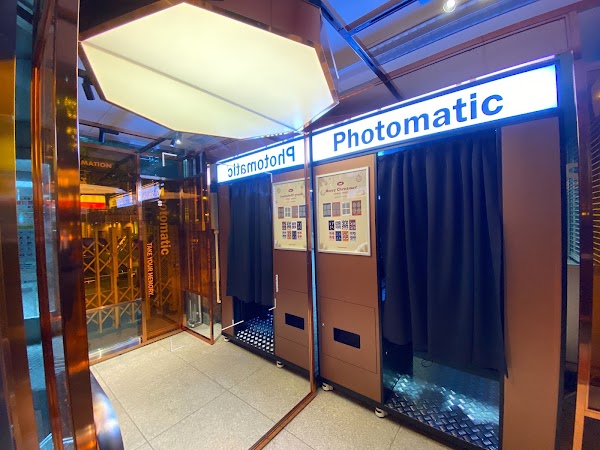 Photomatic Shinjuku Ward Office Store