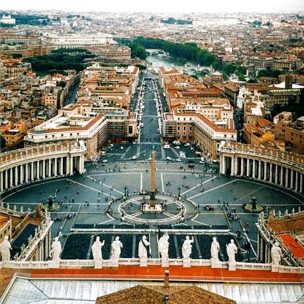Saint Peter's Square 1