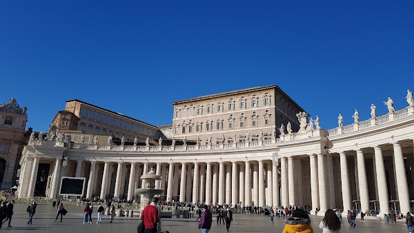 Saint Peter's Square 4