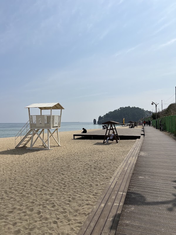 Hanseom Beach 5