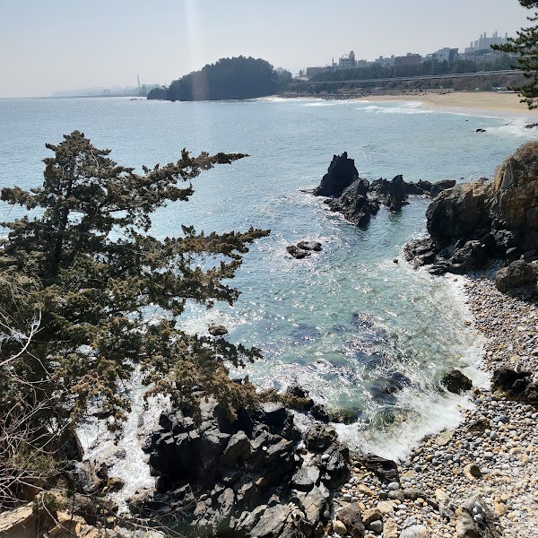 Hanseom Beach 3