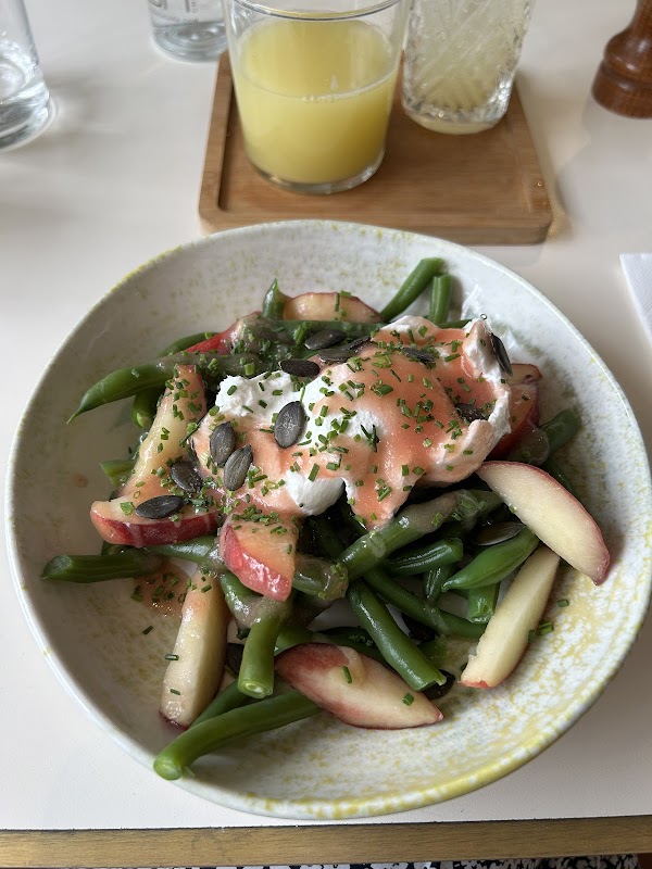 Judy, Cantine Qualitarienne - Rousseau 4