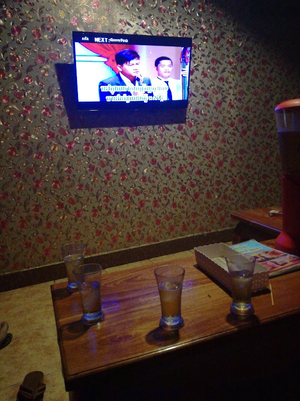 Orange ktv Family ( Toul Tom Pong ) 2