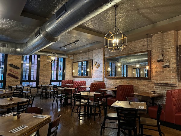 Lou Malnati's Pizzeria 2