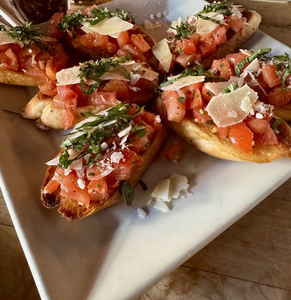Lou Malnati's Pizzeria 4