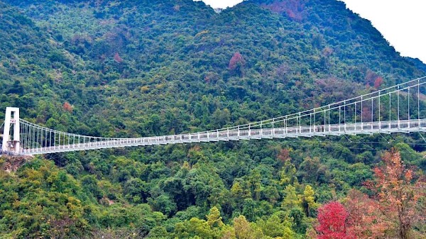 Glass Weisi Bridge