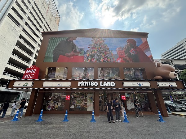 MINISO LAND Siam Square